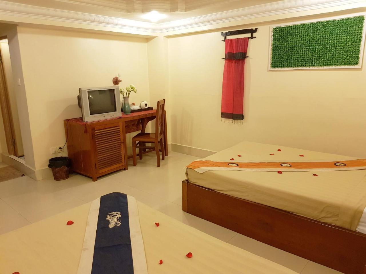 Fancy Guesthouse プノンペン エクステリア 写真