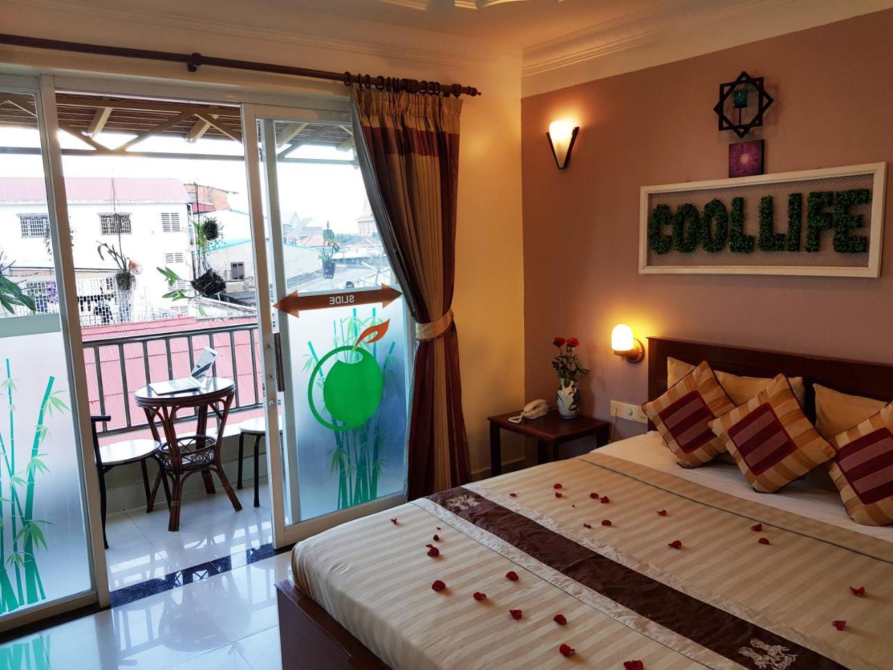 Fancy Guesthouse プノンペン エクステリア 写真