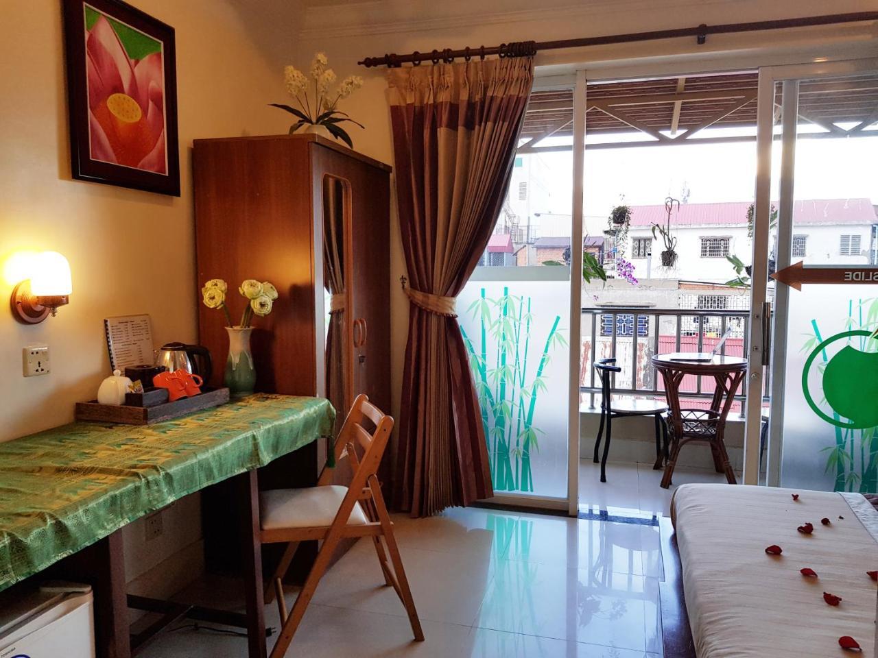 Fancy Guesthouse プノンペン エクステリア 写真