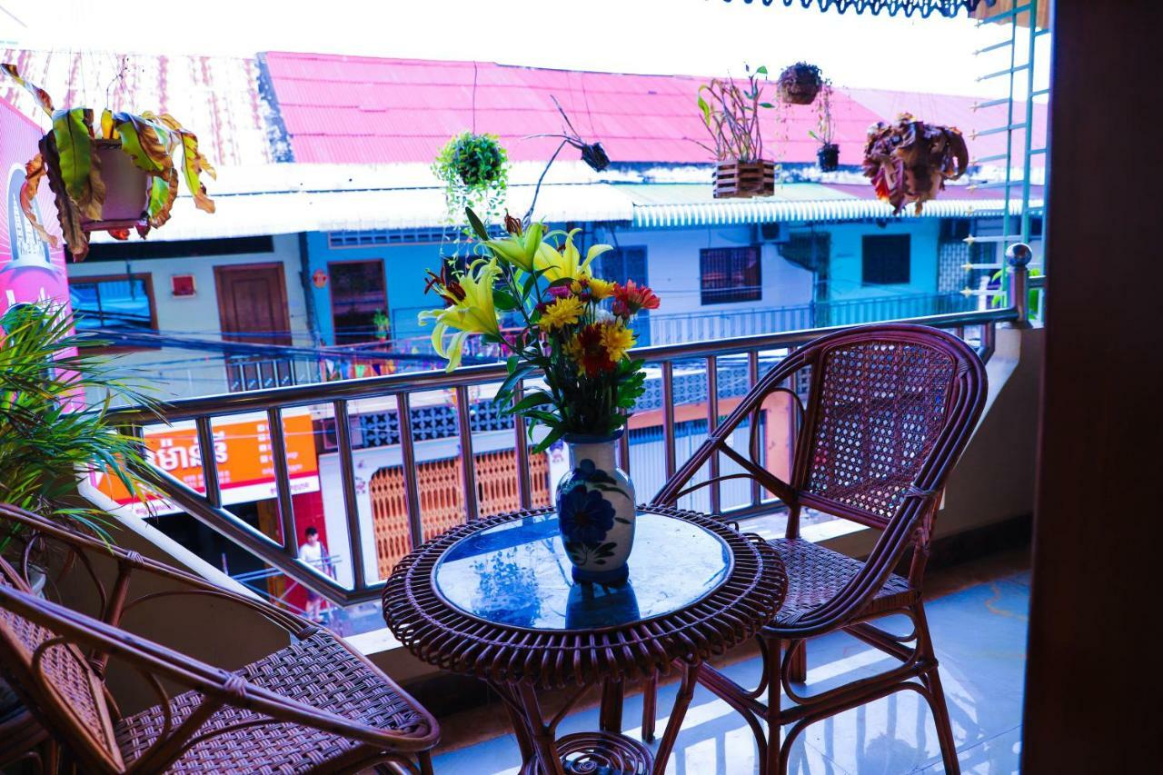 Fancy Guesthouse プノンペン エクステリア 写真